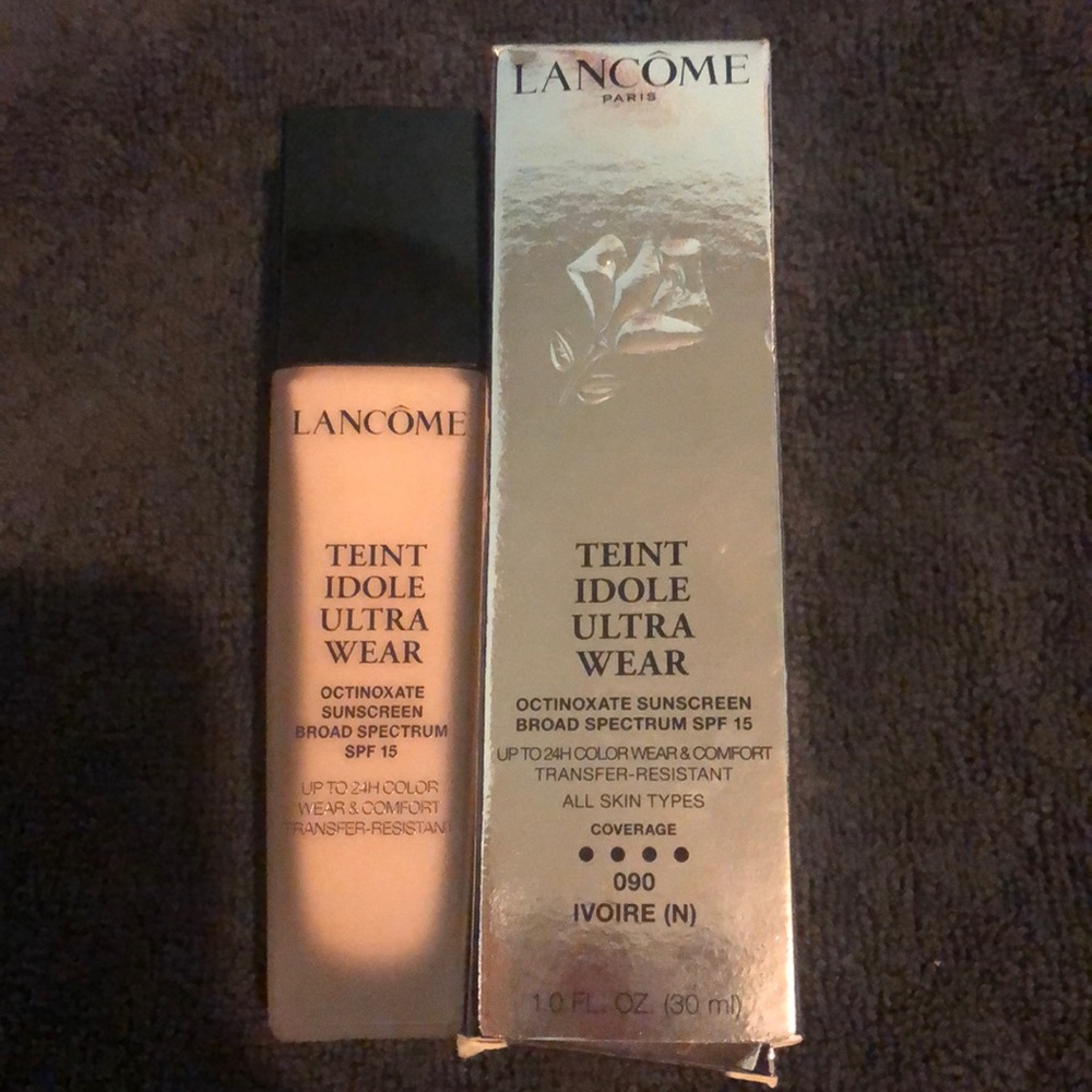 Lancôme Paris Teint Idole Ultra Wear Foundation
